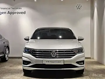 2021 Volkswagen Jetta с пробегом 24 809 км