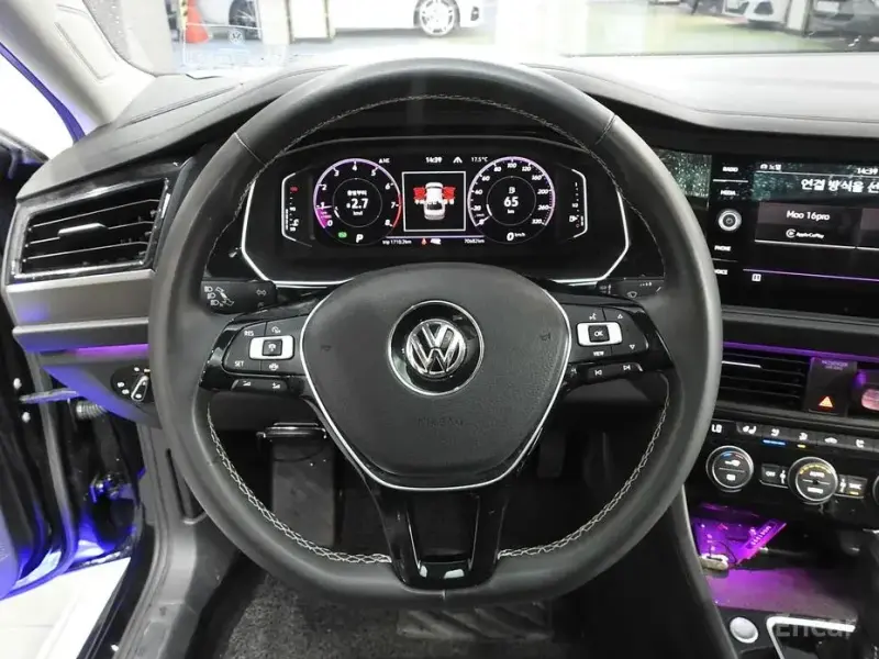 2021 Volkswagen Jetta с пробегом 70 682 км