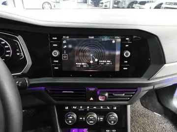 2021 Volkswagen Jetta с пробегом 70 682 км