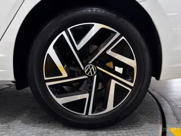 2023 Volkswagen Jetta с пробегом 39 804 км