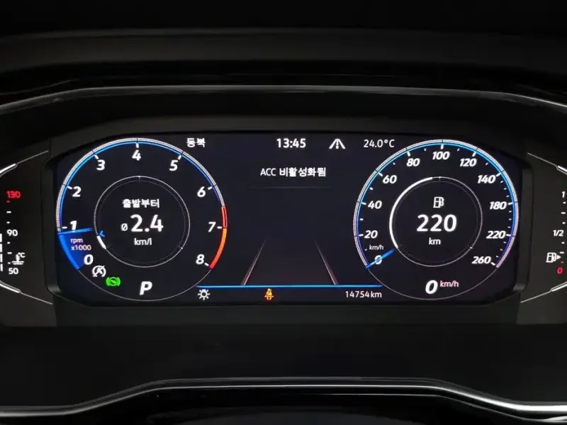 2023 Volkswagen Jetta с пробегом 14 754 км