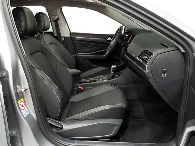 2023 Volkswagen Jetta с пробегом 14 754 км