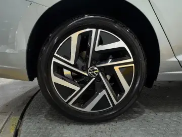 2023 Volkswagen Jetta с пробегом 33 309 км