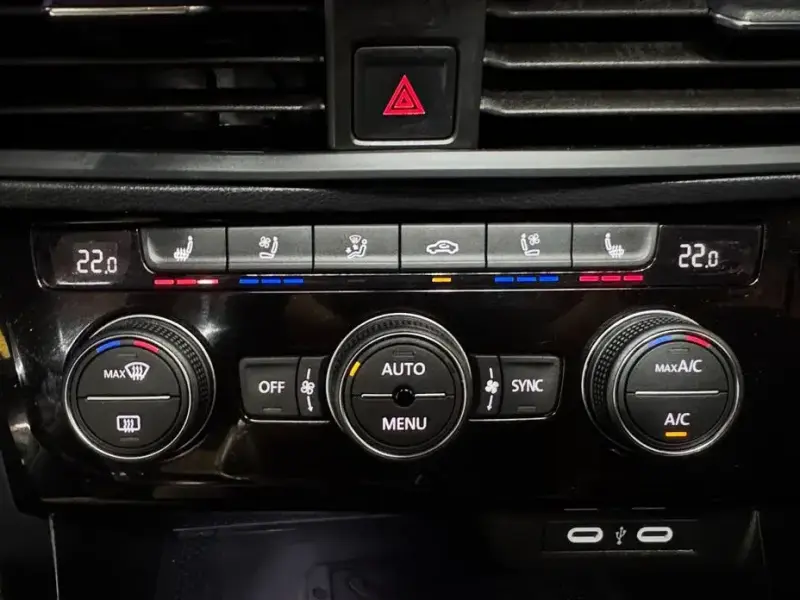 2023 Volkswagen Jetta с пробегом 33 309 км