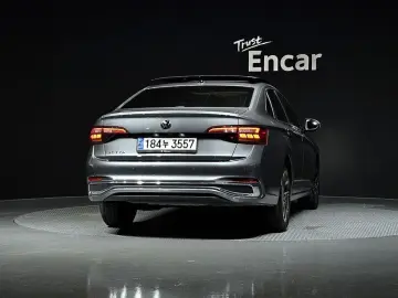 2024 Volkswagen Jetta с пробегом 28 047 км