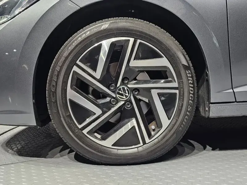 2024 Volkswagen Jetta с пробегом 28 047 км