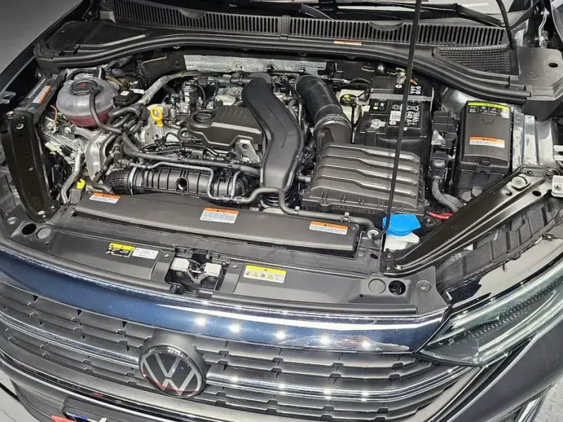 2024 Volkswagen Jetta с пробегом 28 047 км