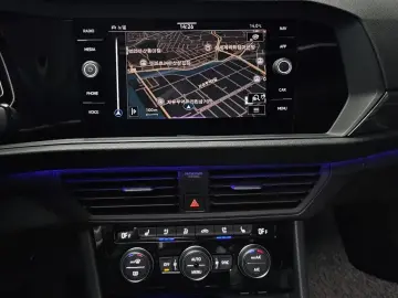 2024 Volkswagen Jetta с пробегом 28 047 км
