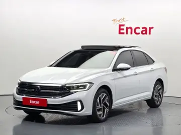 2022 Volkswagen Jetta с пробегом 48 031 км