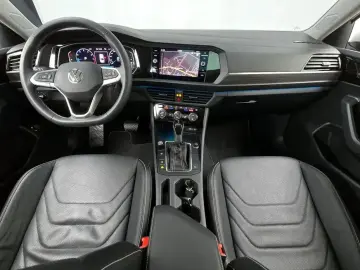 2023 Volkswagen Jetta с пробегом 41 997 км
