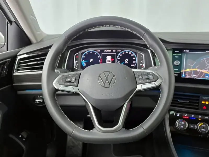 2023 Volkswagen Jetta с пробегом 41 997 км