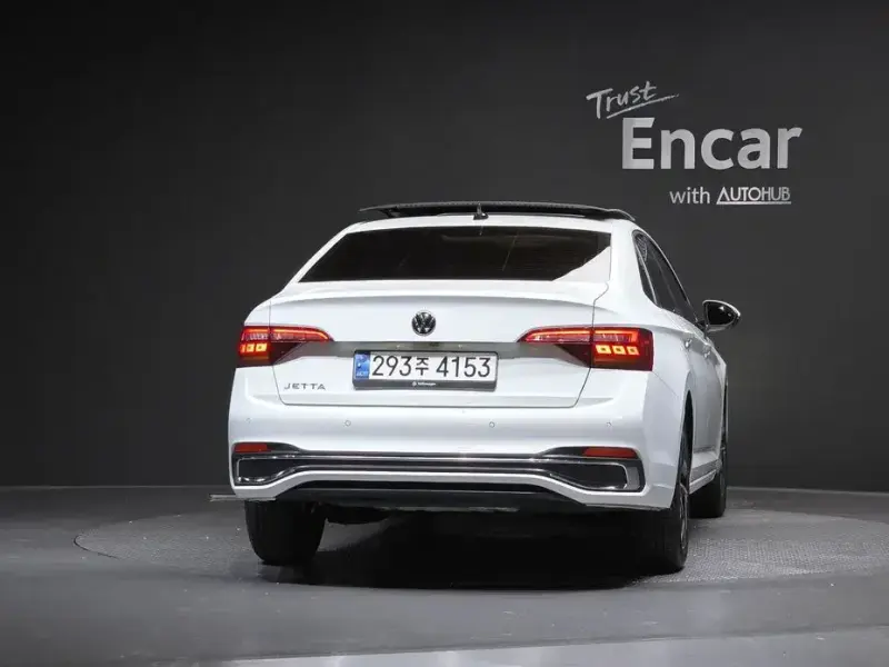 2023 Volkswagen Jetta с пробегом 45 264 км