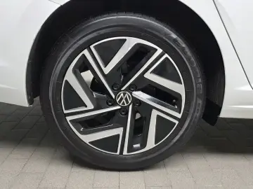 2023 Volkswagen Jetta с пробегом 45 264 км