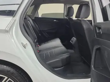 2023 Volkswagen Jetta с пробегом 45 264 км