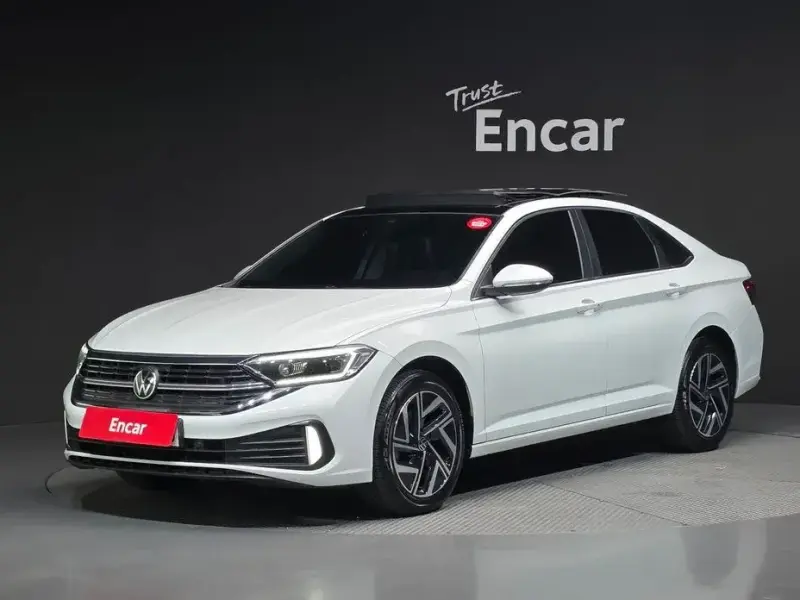 2023 Volkswagen Jetta с пробегом 15 799 км
