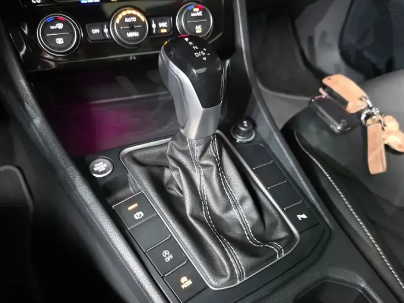 2023 Volkswagen Jetta с пробегом 15 799 км