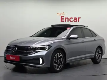 2023 Volkswagen Jetta с пробегом 16 357 км
