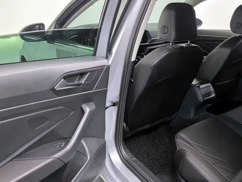2023 Volkswagen Jetta с пробегом 16 357 км