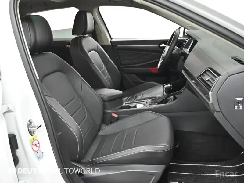 2022 Volkswagen Jetta с пробегом 84 330 км