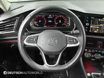 2022 Volkswagen Jetta с пробегом 84 330 км