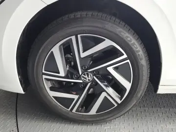 2024 Volkswagen Jetta с пробегом 1 252 км