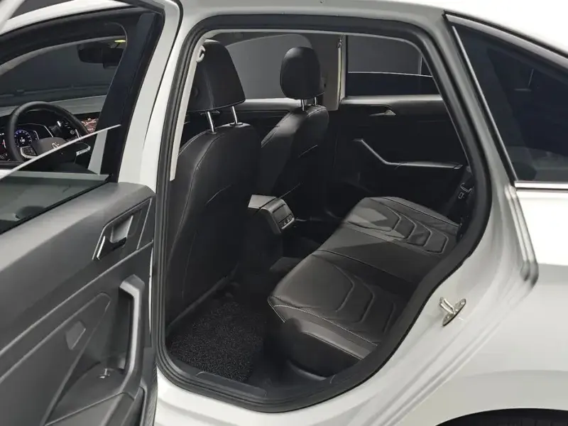 2024 Volkswagen Jetta с пробегом 1 252 км