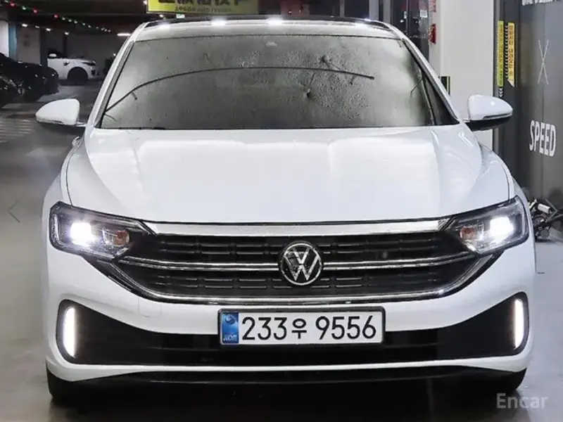 2024 Volkswagen Jetta с пробегом 55 234 км