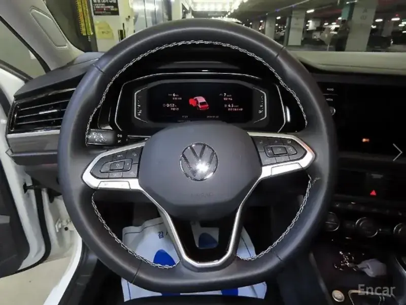 2024 Volkswagen Jetta с пробегом 55 234 км