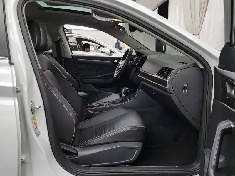 2023 Volkswagen Jetta с пробегом 26 858 км