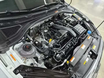 2024 Volkswagen Jetta с пробегом 18 179 км