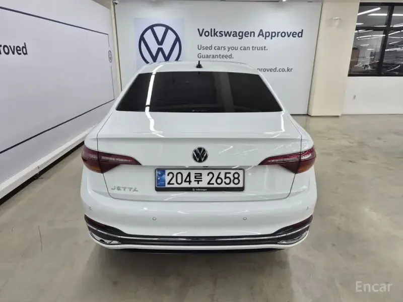2024 Volkswagen Jetta с пробегом 31 657 км