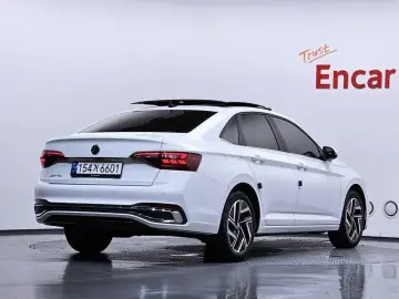 2022 Volkswagen Jetta с пробегом 36 059 км
