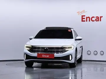 2022 Volkswagen Jetta с пробегом 36 059 км
