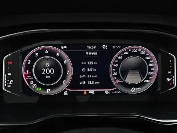 2022 Volkswagen Jetta с пробегом 36 059 км