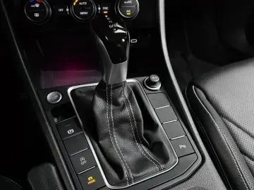2022 Volkswagen Jetta с пробегом 36 059 км