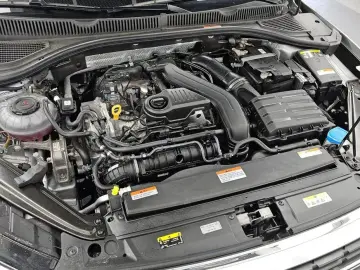 2023 Volkswagen Jetta с пробегом 14 486 км