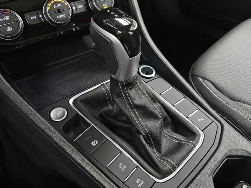 2023 Volkswagen Jetta с пробегом 14 486 км