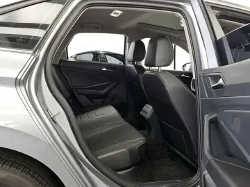2023 Volkswagen Jetta с пробегом 14 486 км