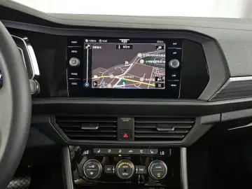 2023 Volkswagen Jetta с пробегом 14 486 км