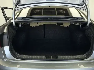 2023 Volkswagen Jetta с пробегом 14 486 км