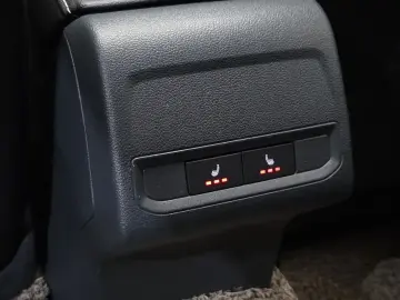 2023 Volkswagen Jetta с пробегом 40 199 км