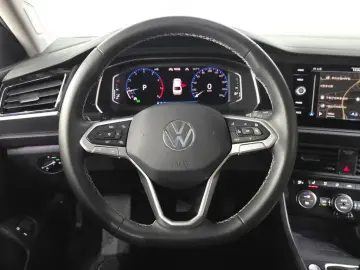 2023 Volkswagen Jetta с пробегом 87 420 км