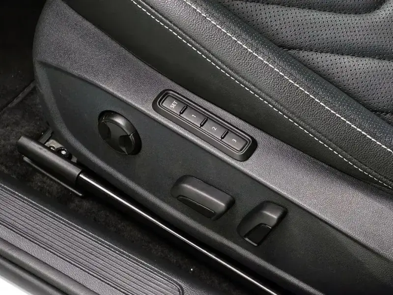 2024 Volkswagen Jetta с пробегом 34 800 км