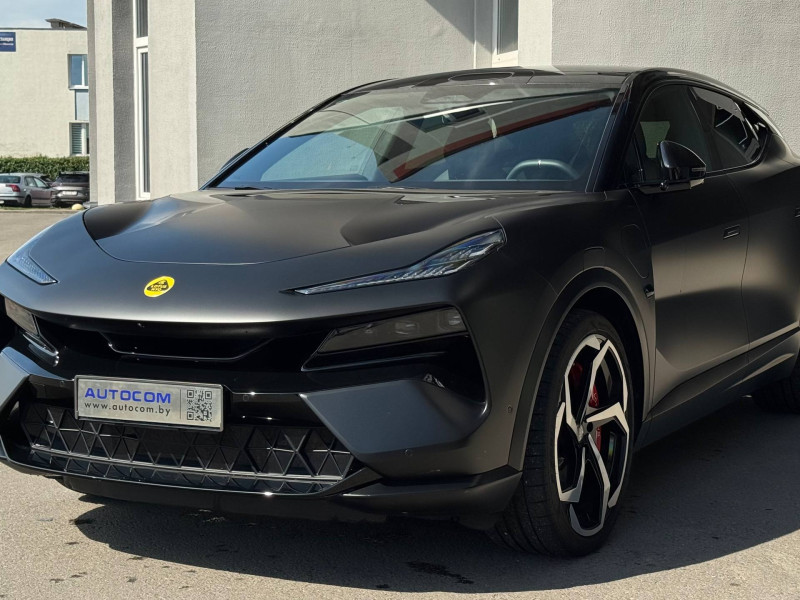 2025 Lotus Eletre с пробегом 5 000 км