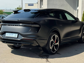 2025 Lotus Eletre с пробегом 5 000 км