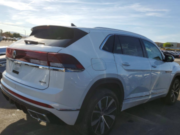 2024 Volkswagen Atlas с пробегом 40 752 км