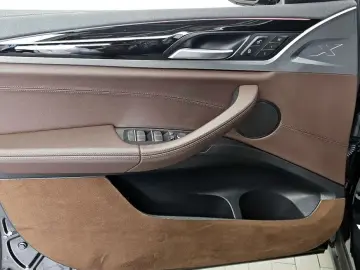2020 BMW X3 с пробегом 64 252 км