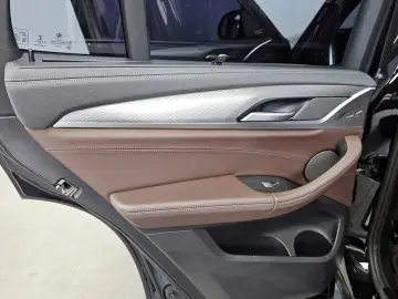 2020 BMW X3 с пробегом 107 322 км