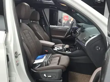 2022 BMW X3 с пробегом 24 190 км