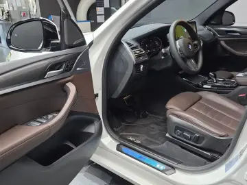 2024 BMW X3 с пробегом 15 514 км